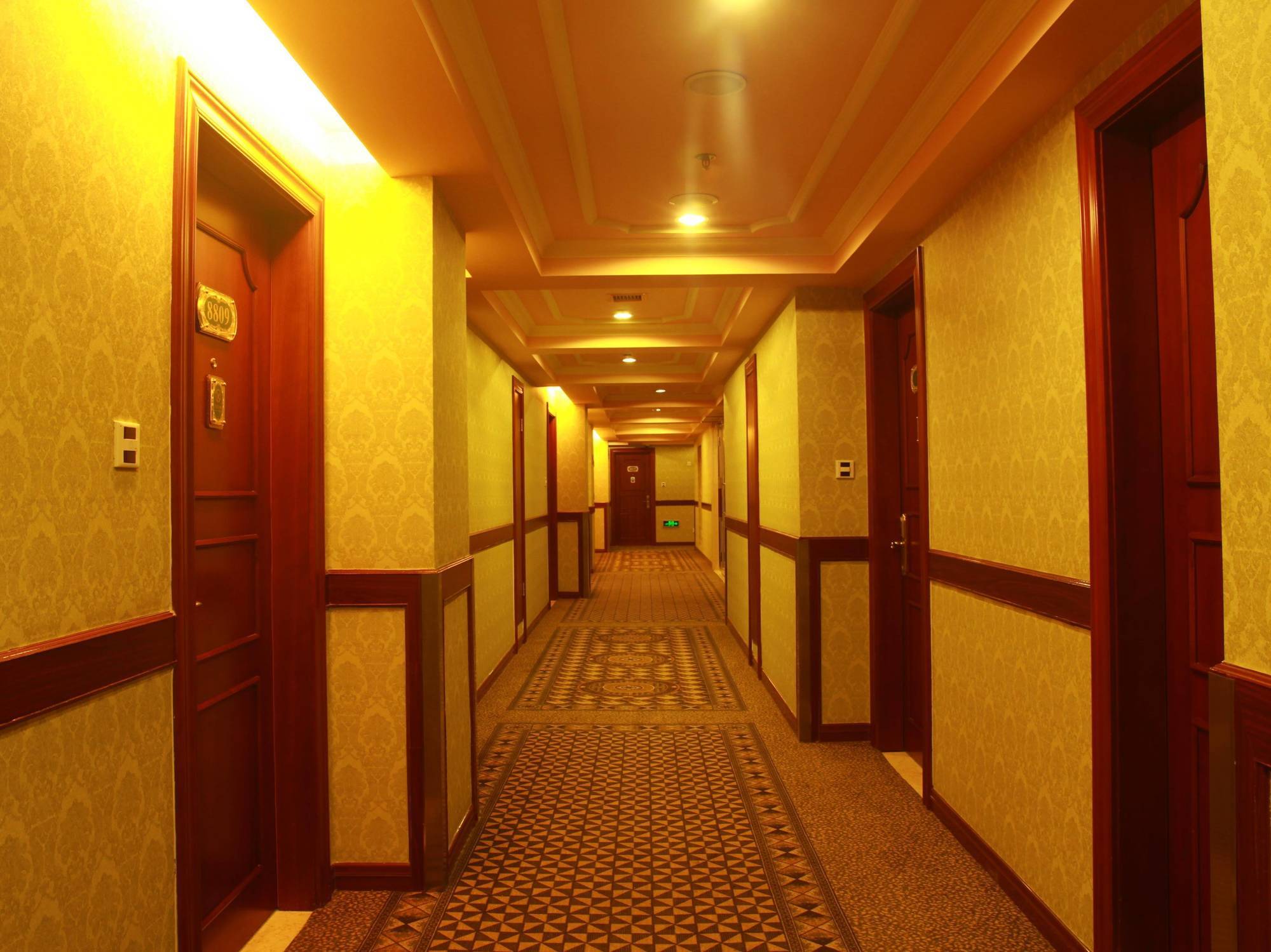 Vienna Hotel Beijing Exterior photo